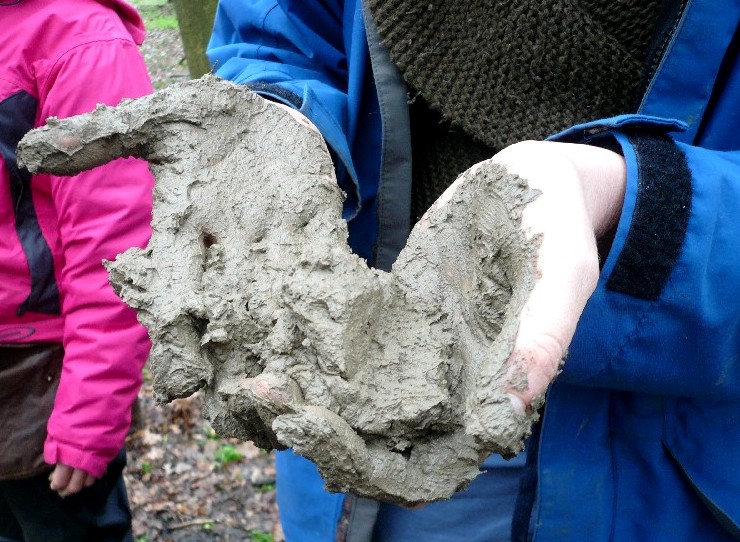 wild pottery course with Native Hands