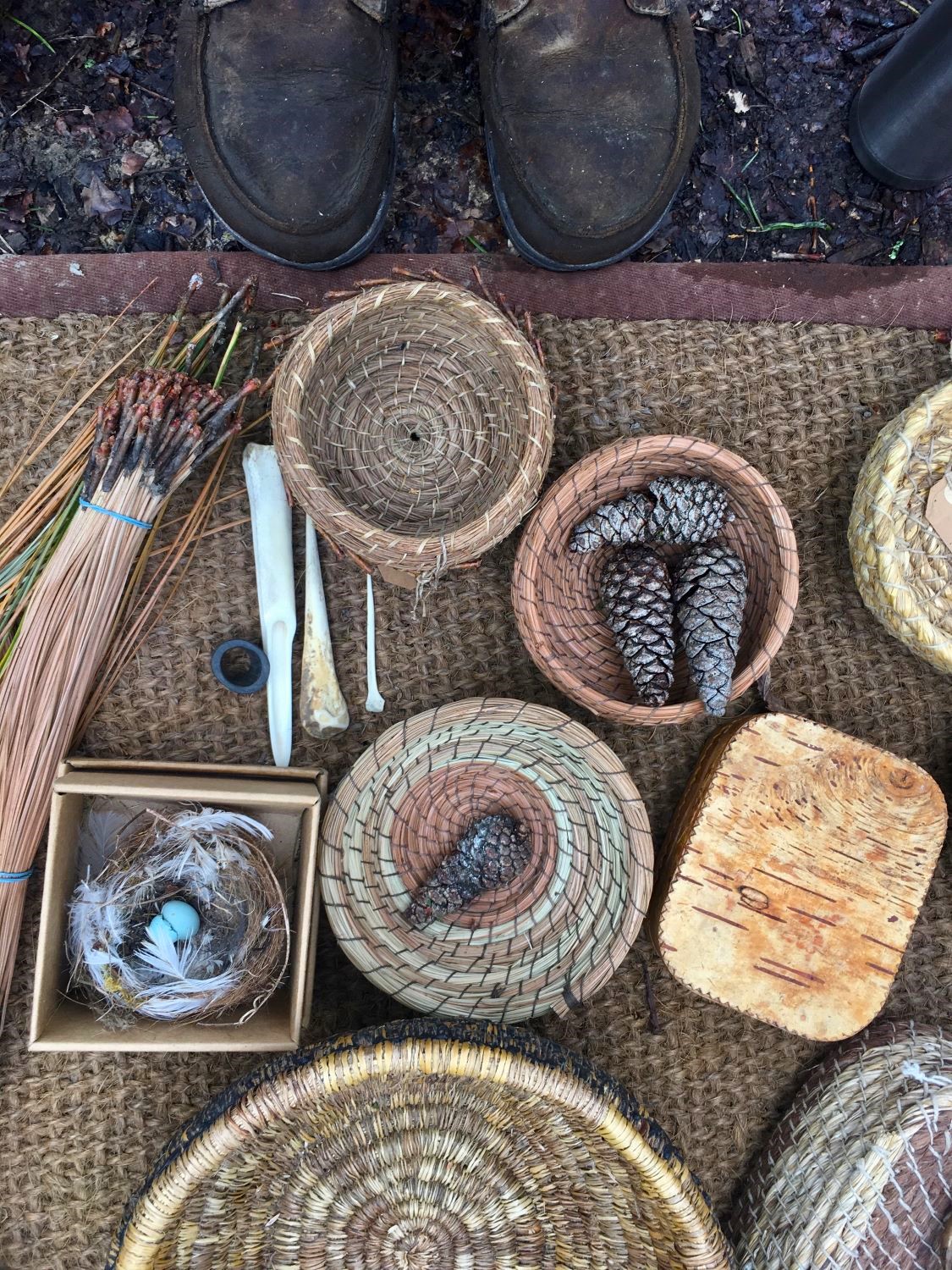 ivy basket making